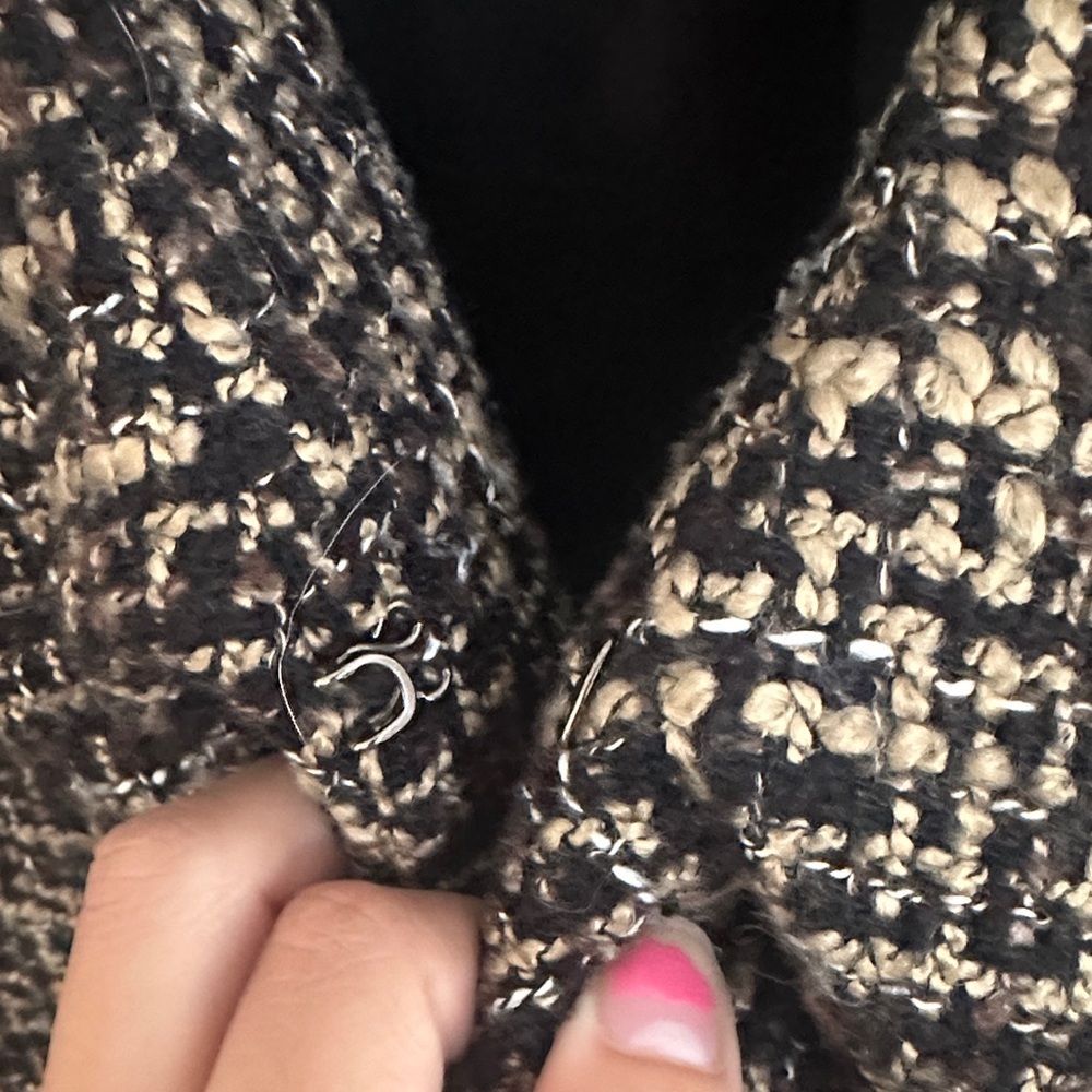 Genuine Wool Black and White Tweed Blazer - Picture 6 of 9